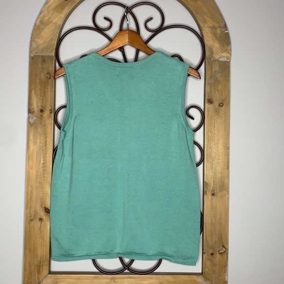 Vintage lightweight sweater vest EUC - Picture 3 of 3
